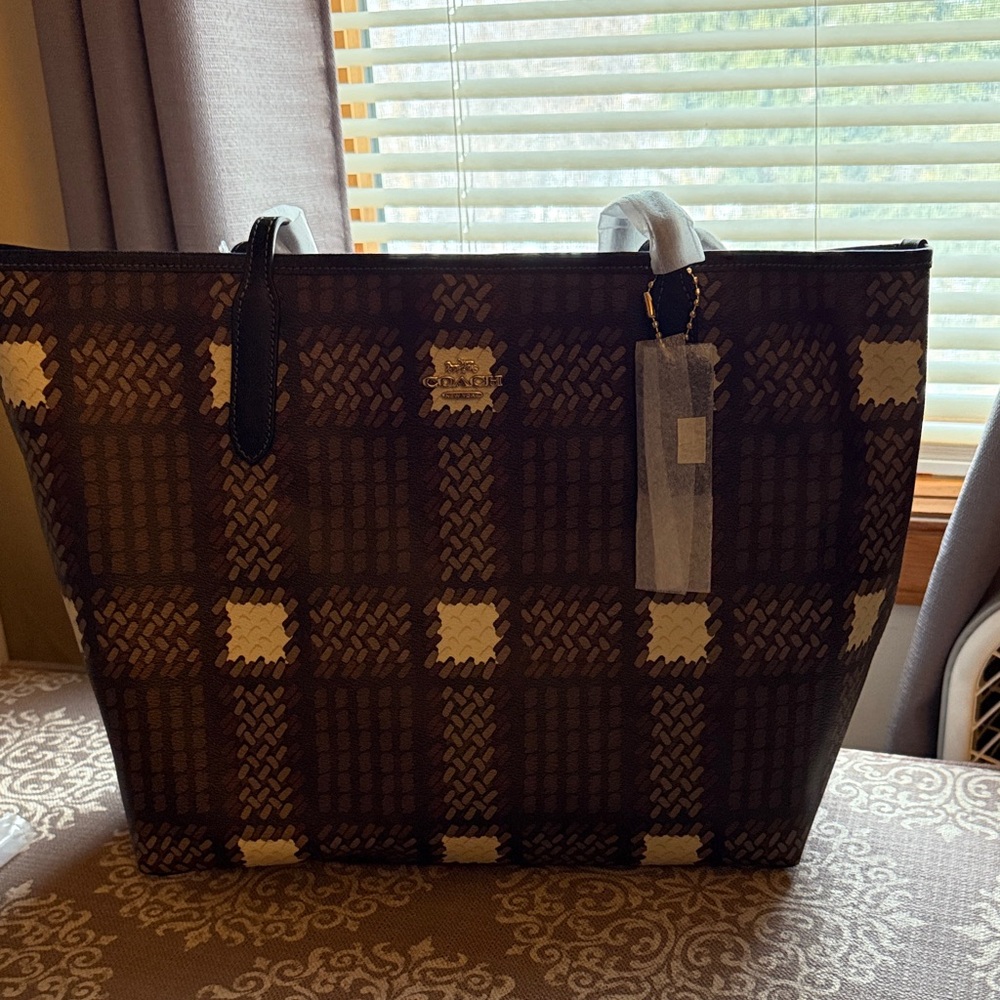 Coach Plaid City Tote (cream & brown)